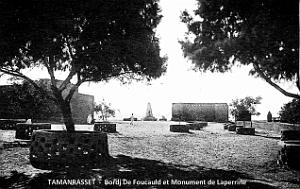 Tamanrasset - Bordj De Foucauld et Monument du General Laperrine